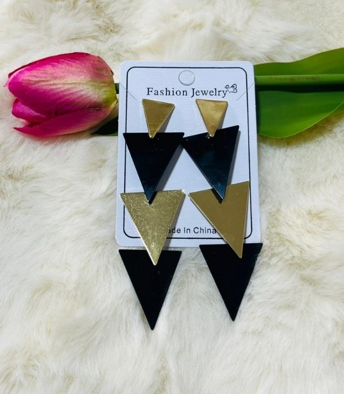 Aros triangulares largos